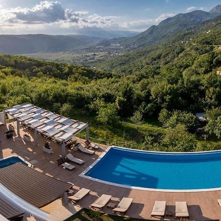 Resort Bevilacqua Будва Екстериор снимка