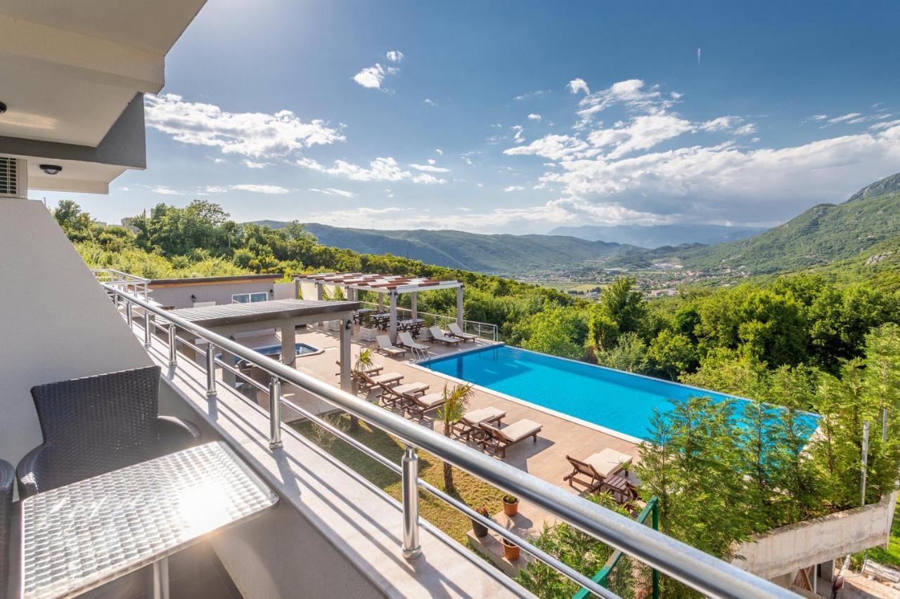 Resort Bevilacqua Будва Екстериор снимка