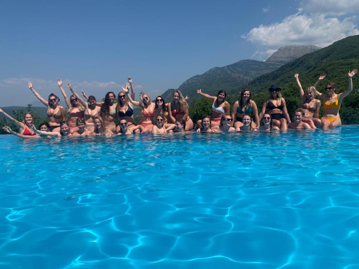 Resort Bevilacqua Будва Екстериор снимка