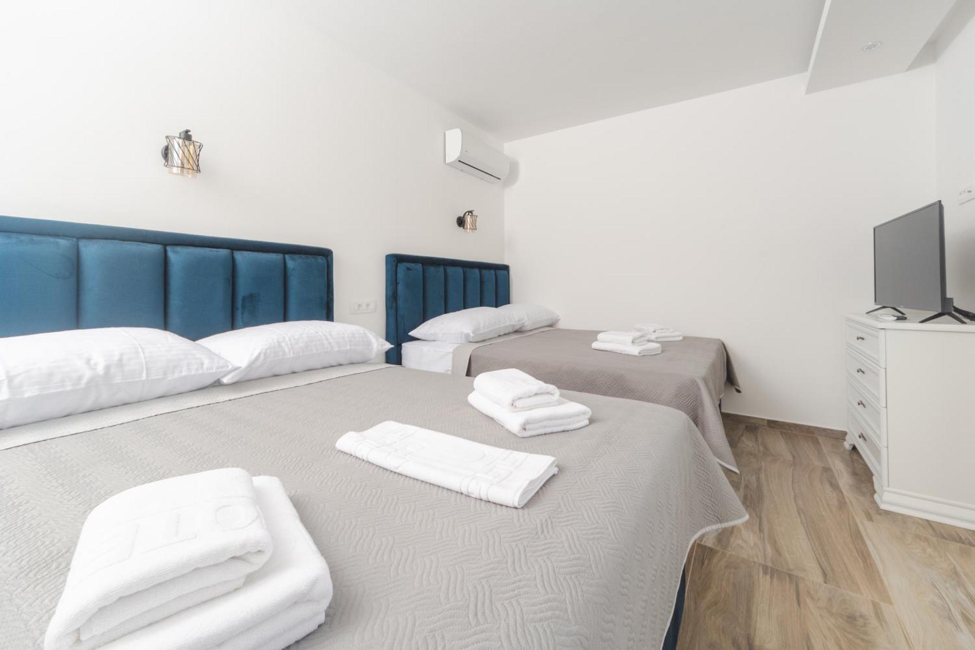 Resort Bevilacqua Будва Екстериор снимка