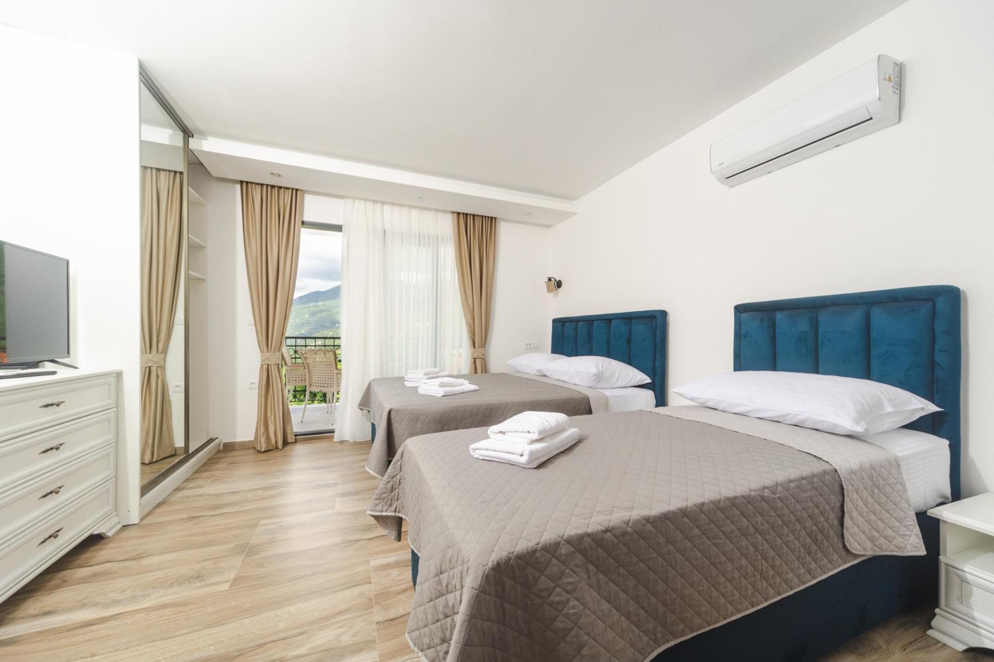 Resort Bevilacqua Будва Екстериор снимка