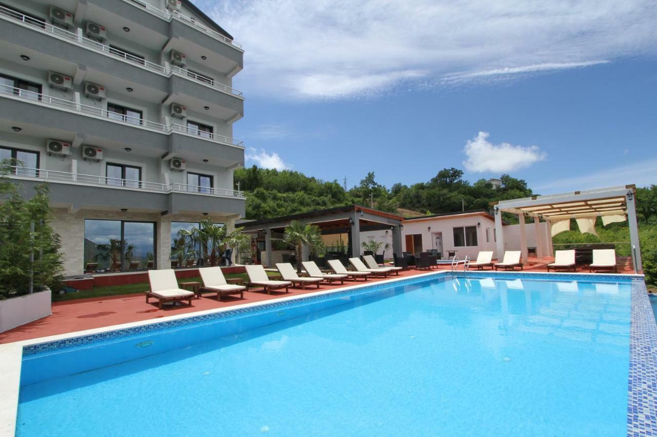 Resort Bevilacqua Будва Екстериор снимка
